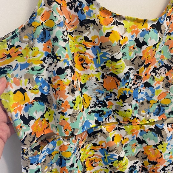 Vibrant BCBG mini dress - Picture 2 of 6